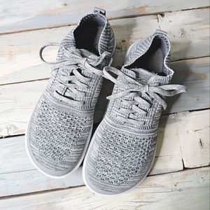 Altra | Vali Knit FootShape Gray Running Shoes